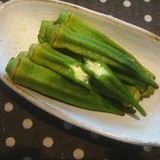 お弁当にピッタリ☆オクラのカレー風味漬け